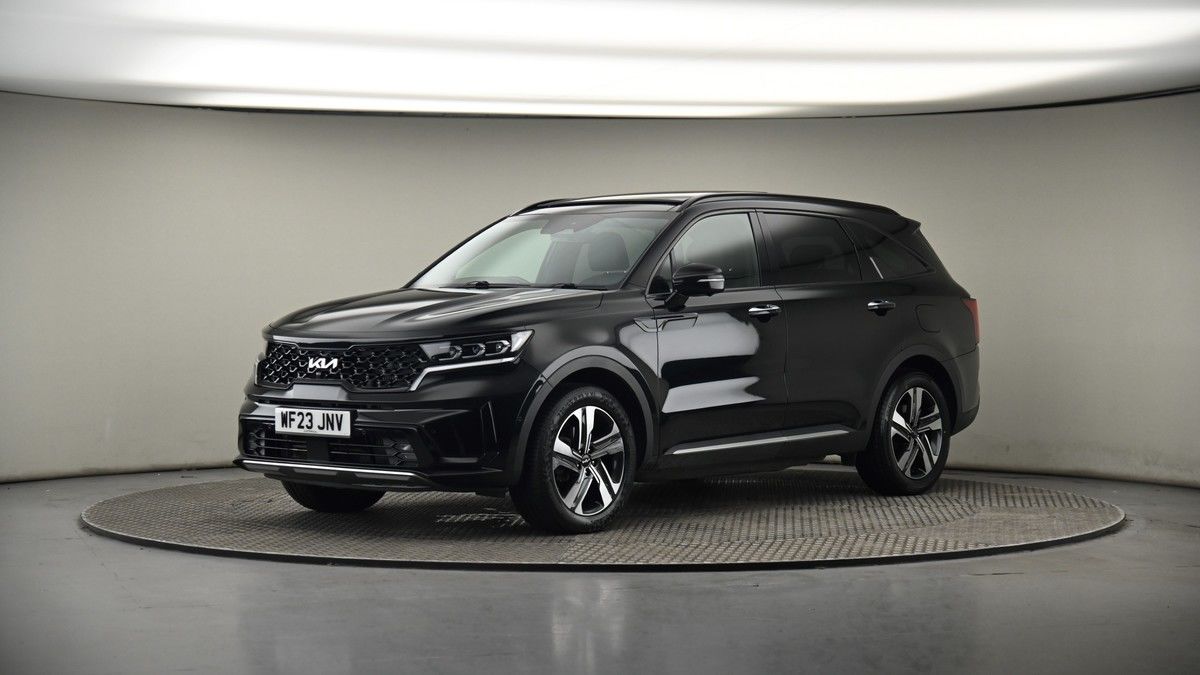 More views of Kia Sorento