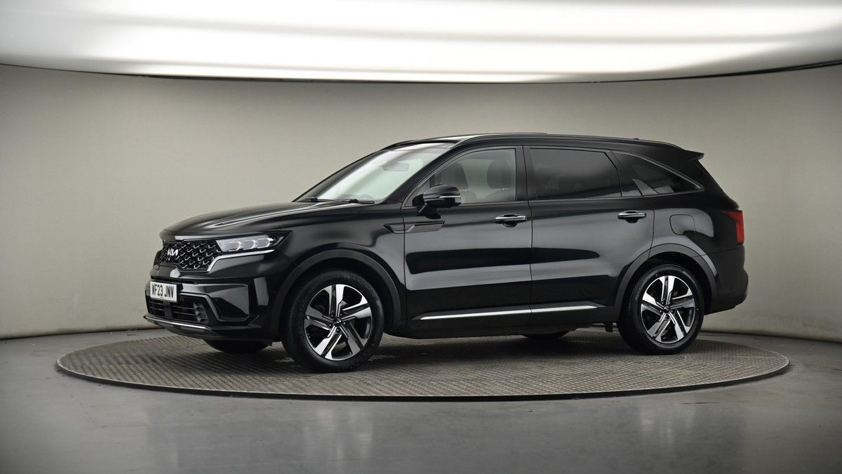 More views of Kia Sorento