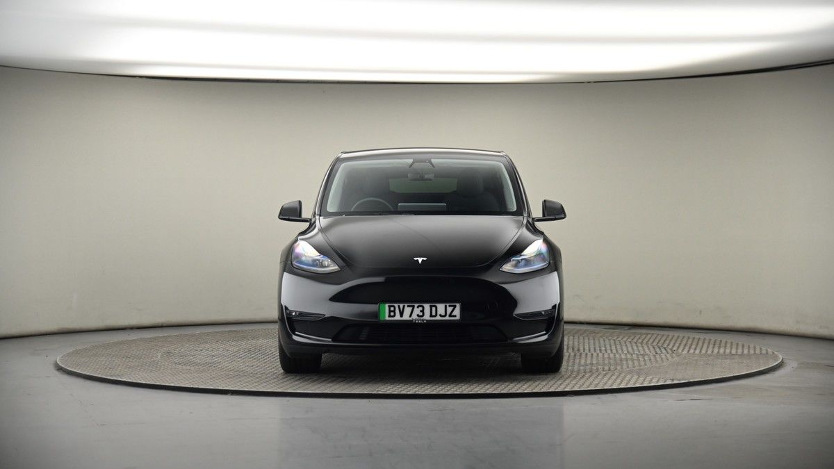 Tesla Model Y Image 18