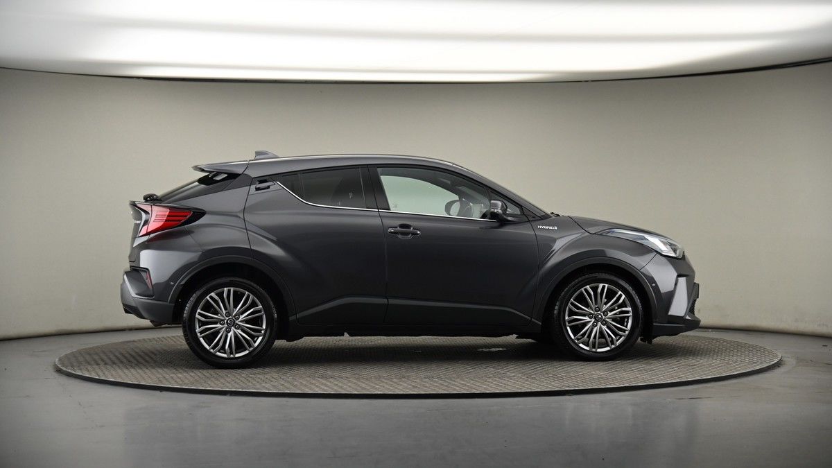 More views of Toyota C-HR