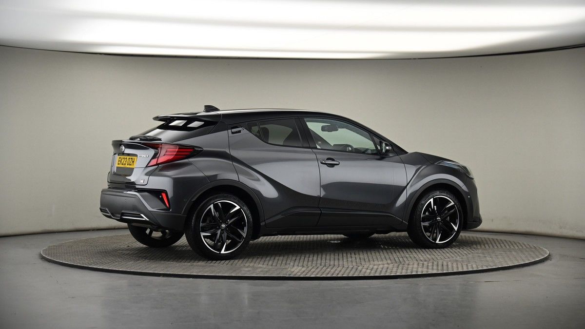 More views of Toyota C-HR