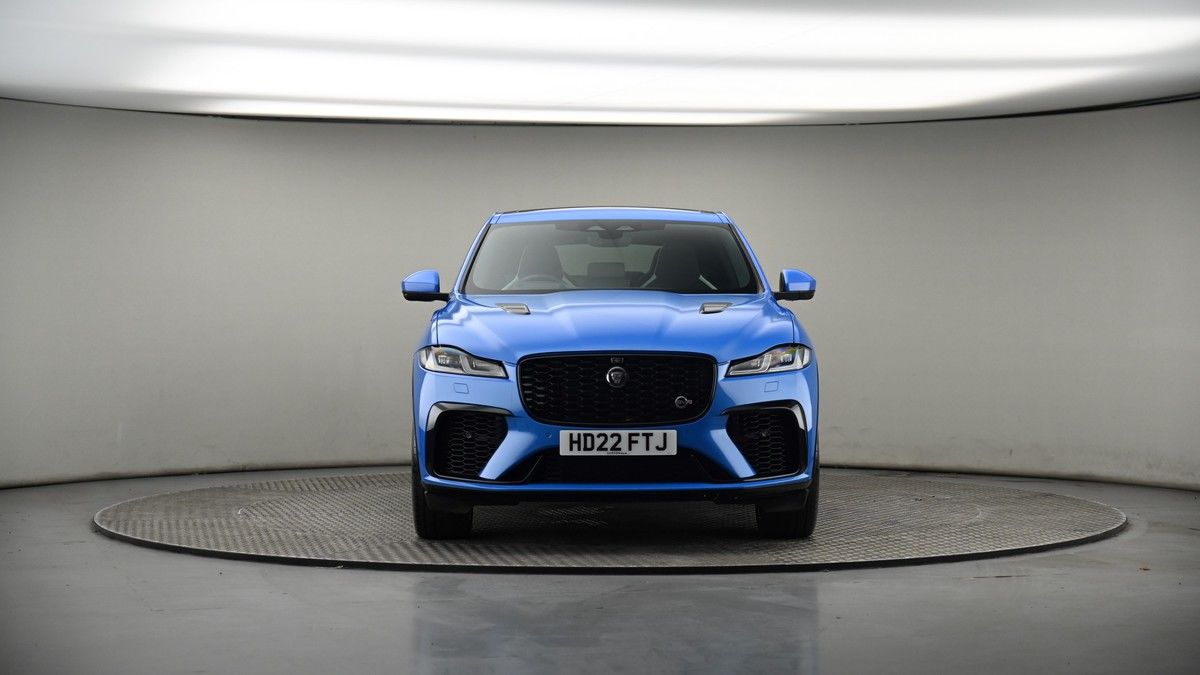 Jaguar F-PACE Image 18