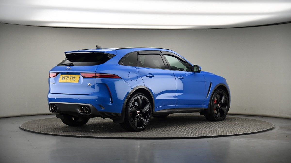 Jaguar F-PACE Image 7