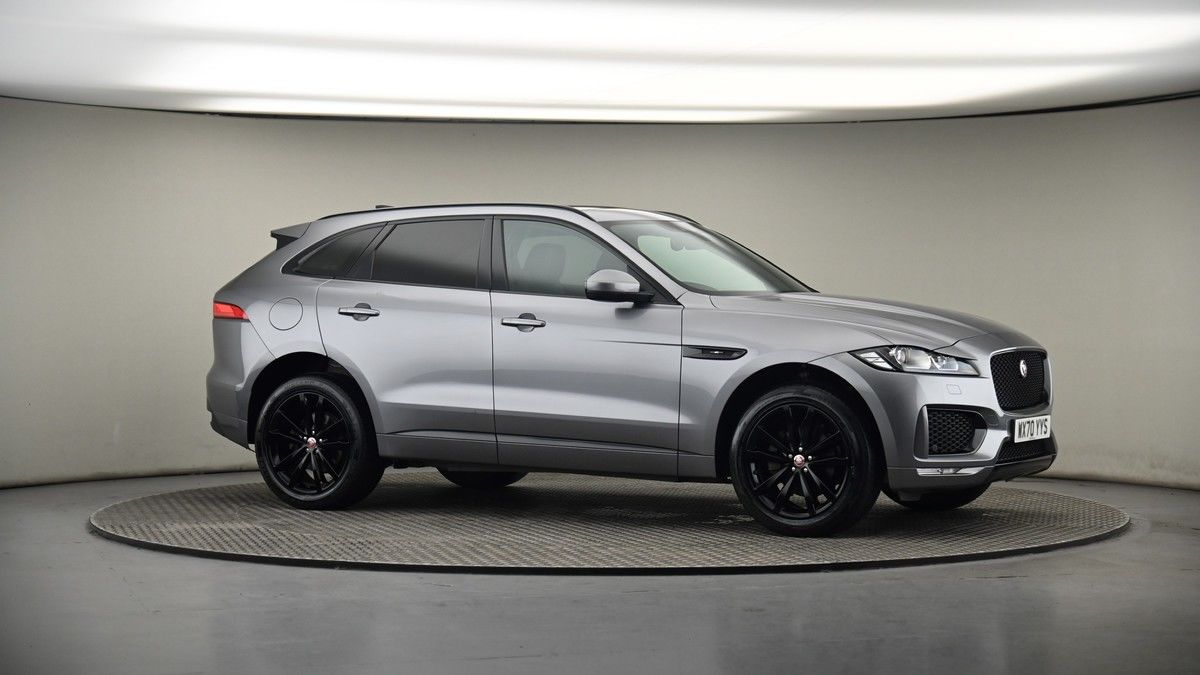 Jaguar F-PACE Image 6