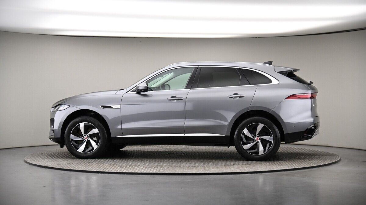 More views of Jaguar F-PACE