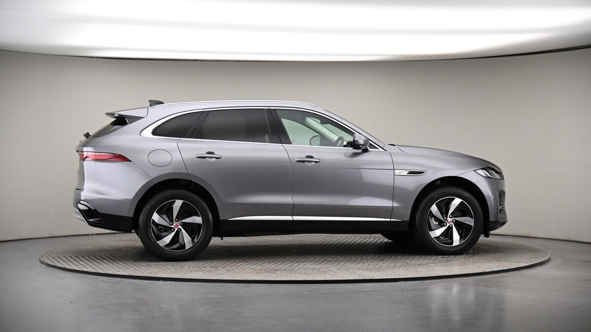More views of Jaguar F-PACE
