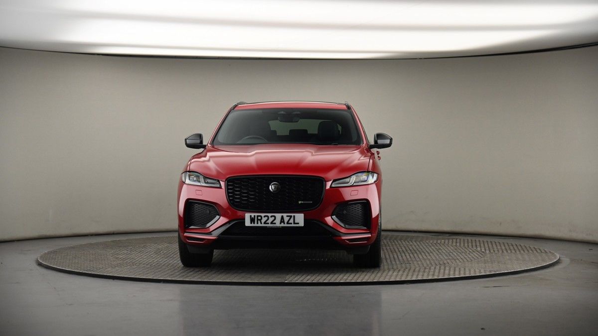 Jaguar F-PACE Image 18