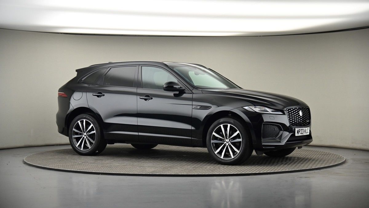 Jaguar F-PACE Image 6