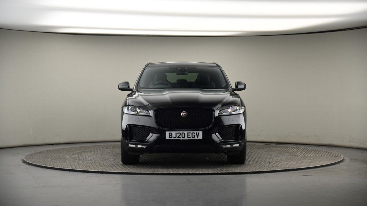 Jaguar F-PACE Image 18