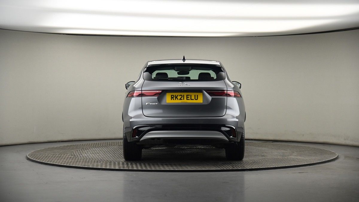 Jaguar F-PACE Image 15