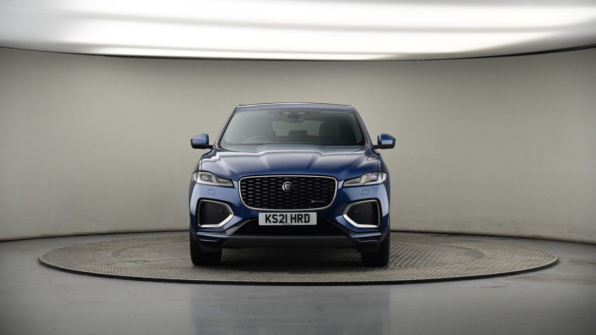 Jaguar F-PACE Image 35