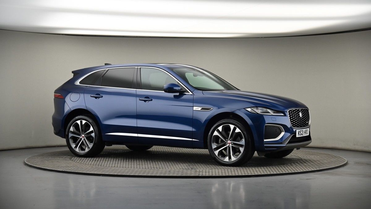 Jaguar F-PACE Image 11