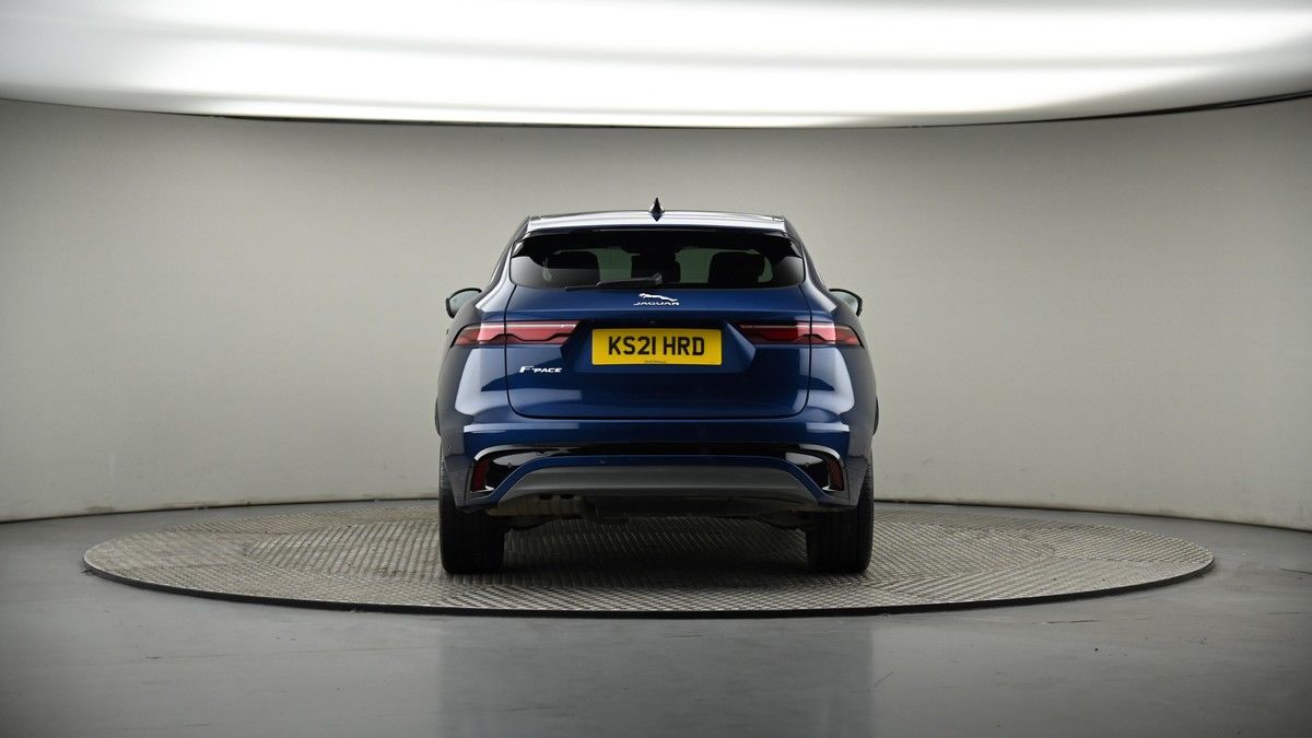 Jaguar F-PACE Image 34