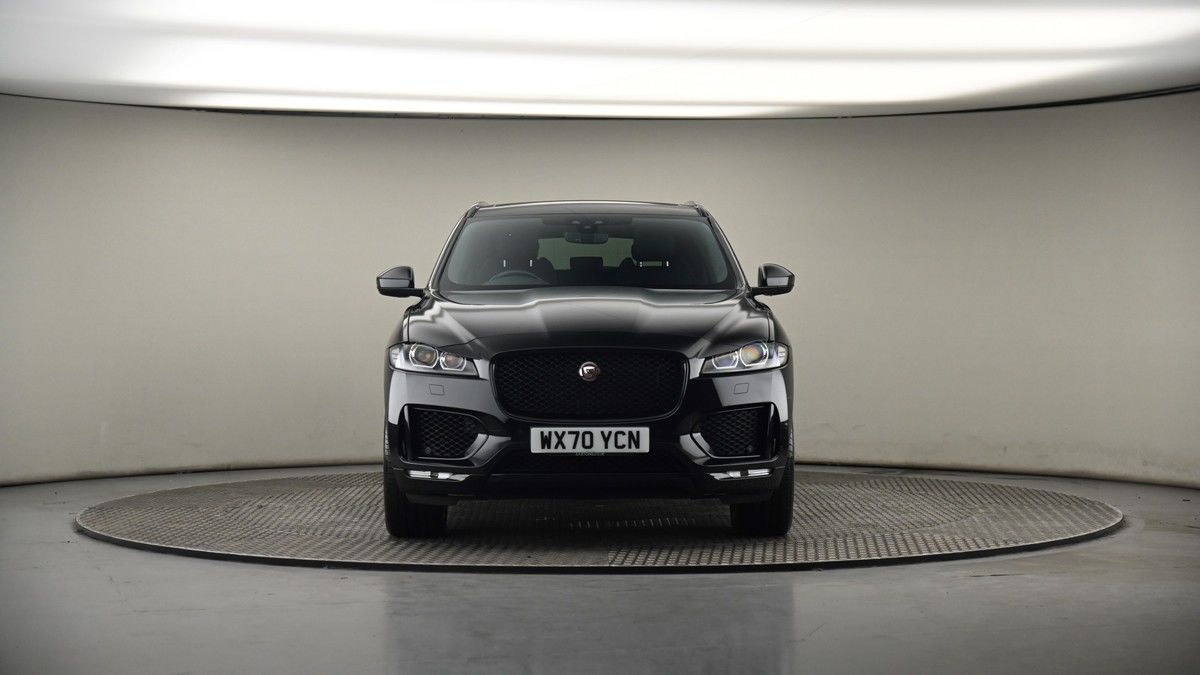 Jaguar F-PACE Image 18