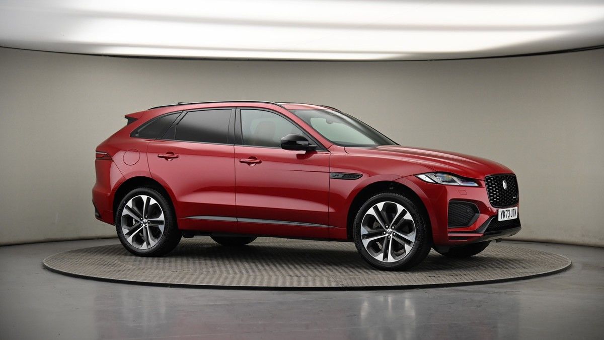 Jaguar F-PACE Image 6