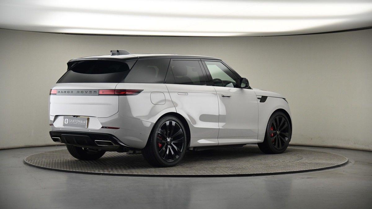 Land Rover Range Rover Sport Image 7
