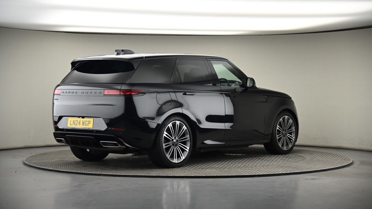 Land Rover Range Rover Sport Image 7