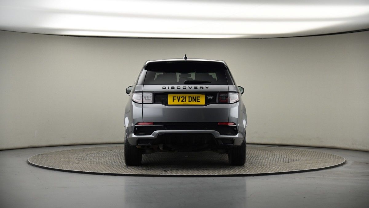 Land Rover Discovery Sport Image 17