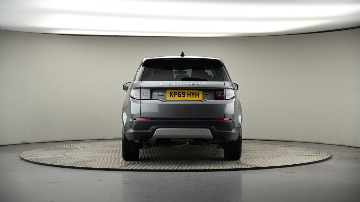 Land Rover Discovery Sport Image 33
