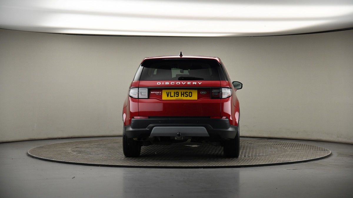 Land Rover Discovery Sport Image 17