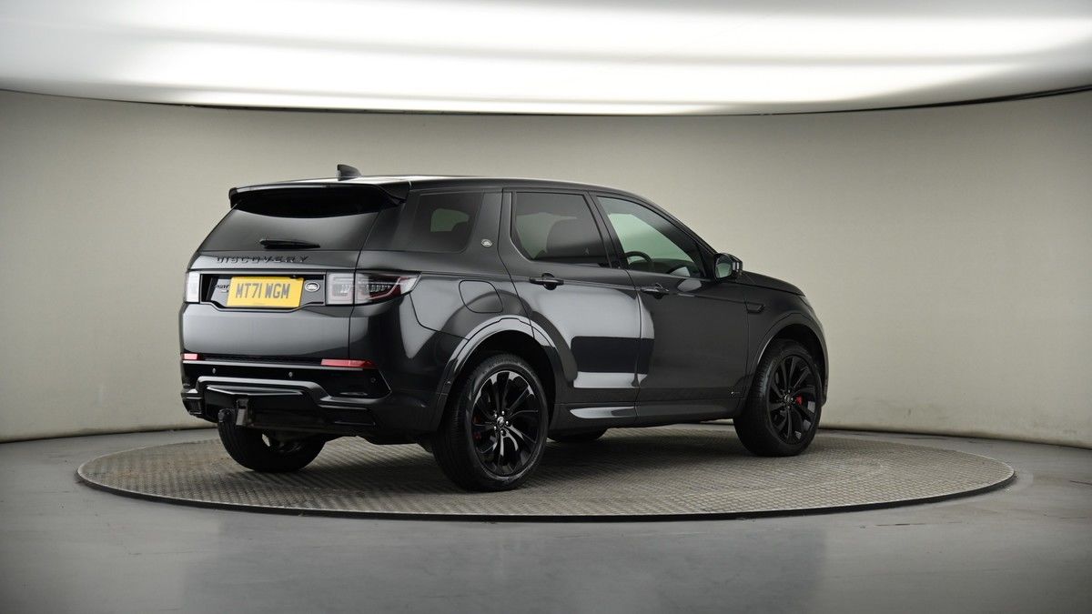Land Rover Discovery Sport Image 7