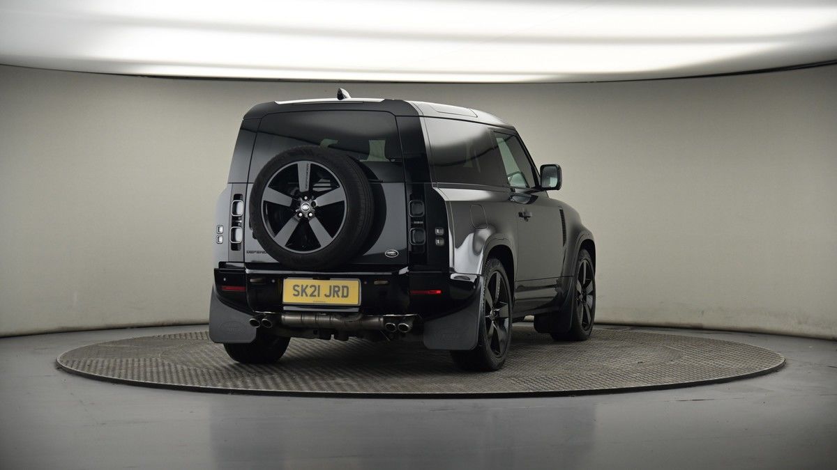 More views of Land Rover Defender 90