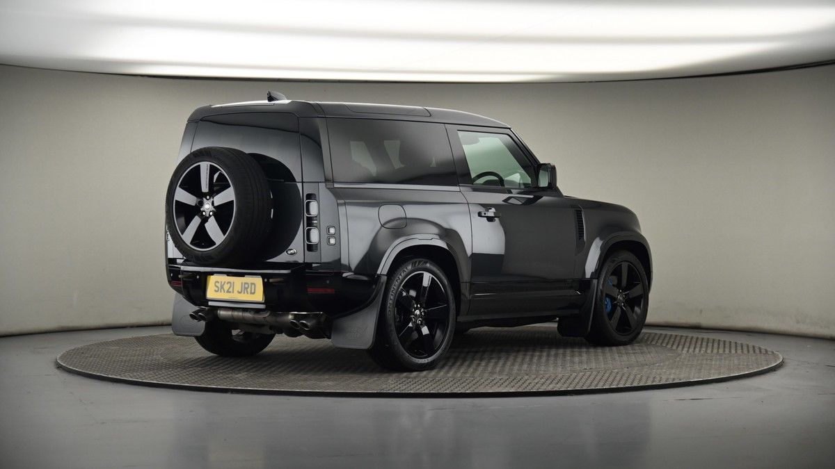 Land Rover Defender 90 Image 7