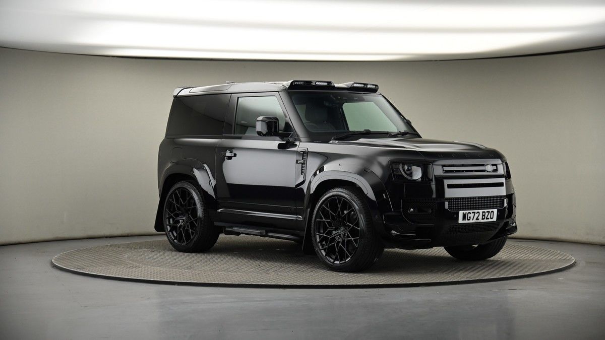 More views of Land Rover Defender 90