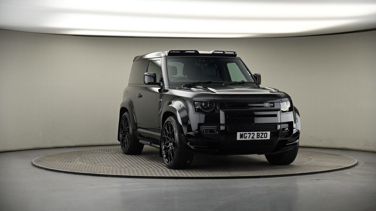 More views of Land Rover Defender 90