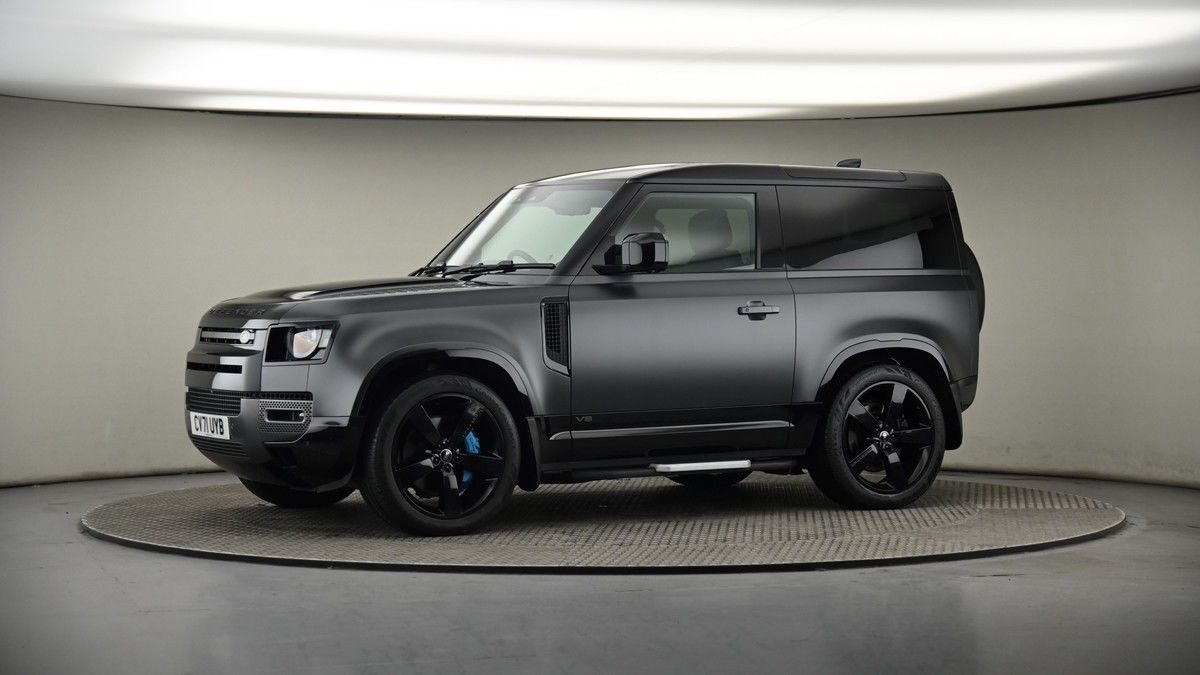 More views of Land Rover Defender 90