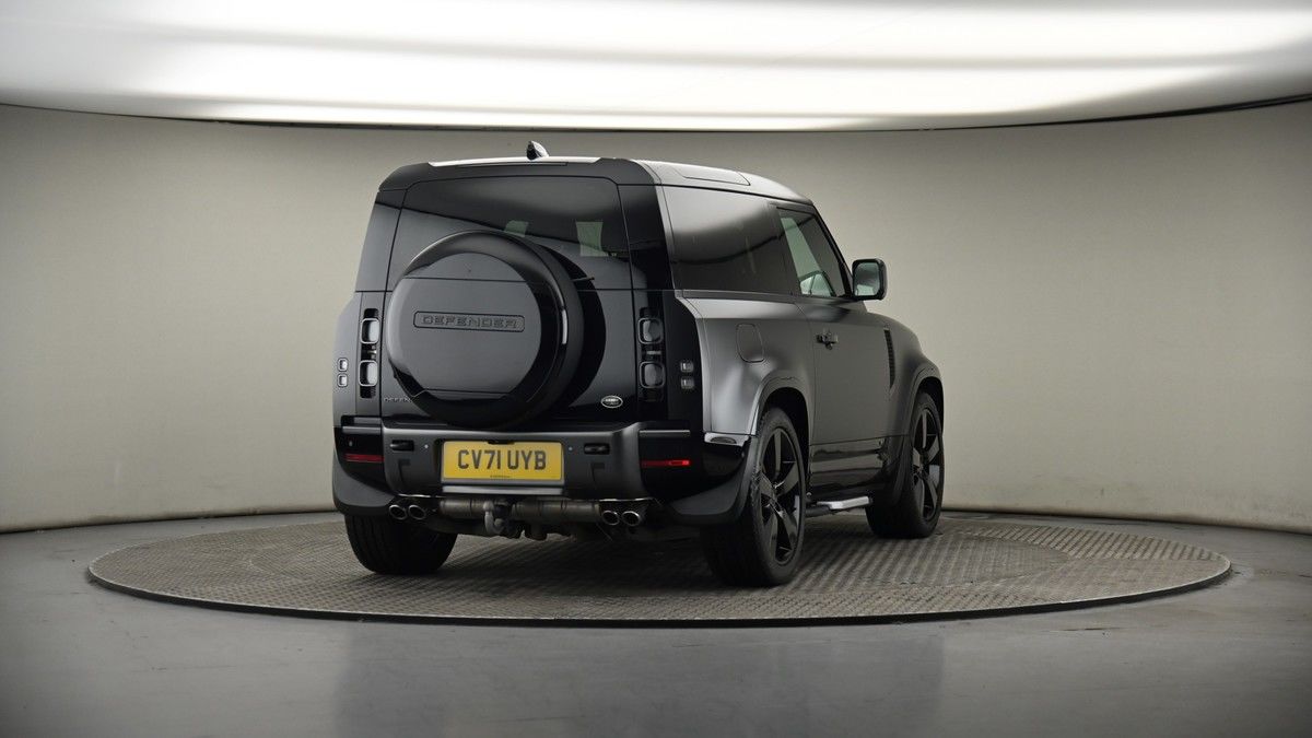 More views of Land Rover Defender 90