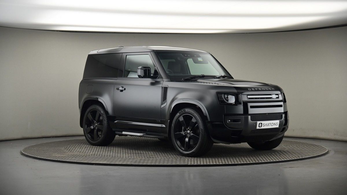 More views of Land Rover Defender 90