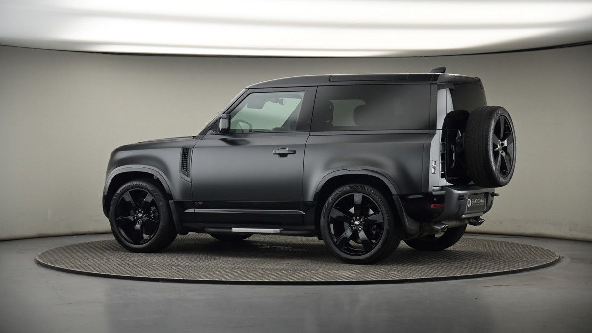 More views of Land Rover Defender 90