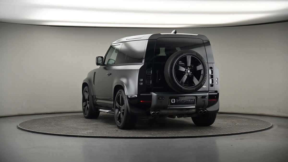More views of Land Rover Defender 90