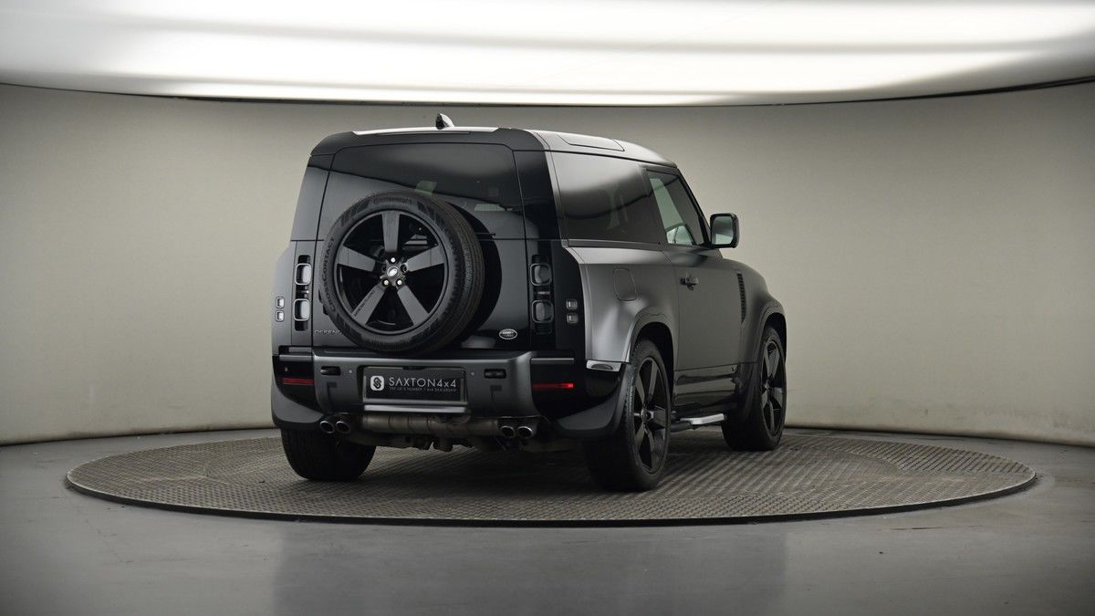 More views of Land Rover Defender 90