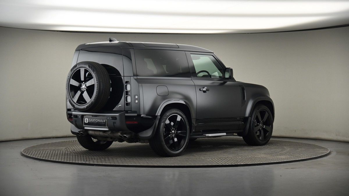 Land Rover Defender 90 Image 7