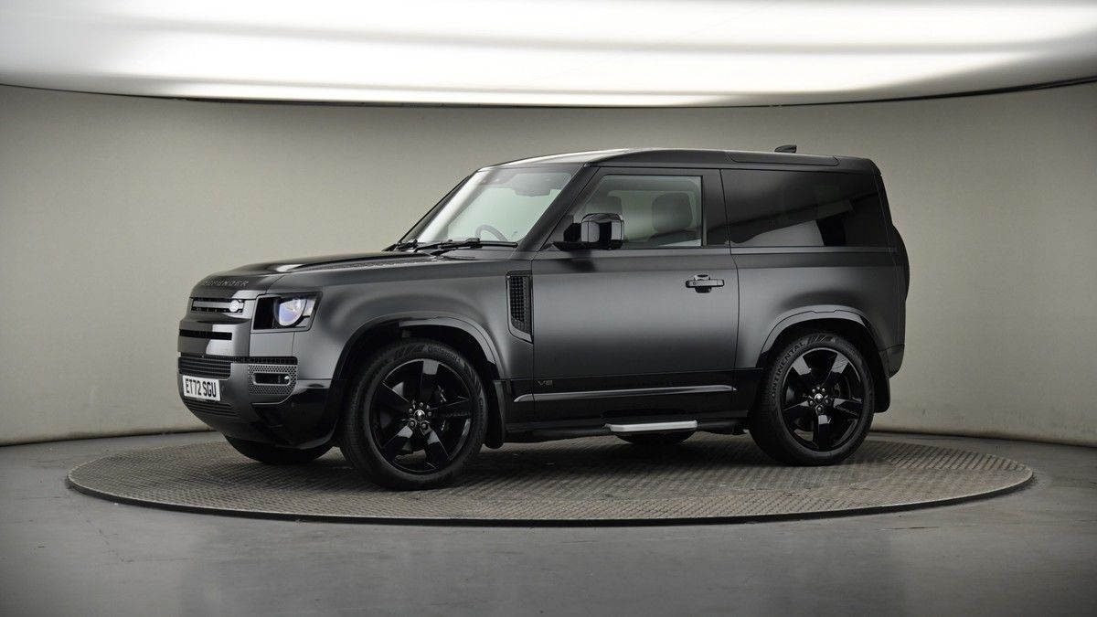 More views of Land Rover Defender 90