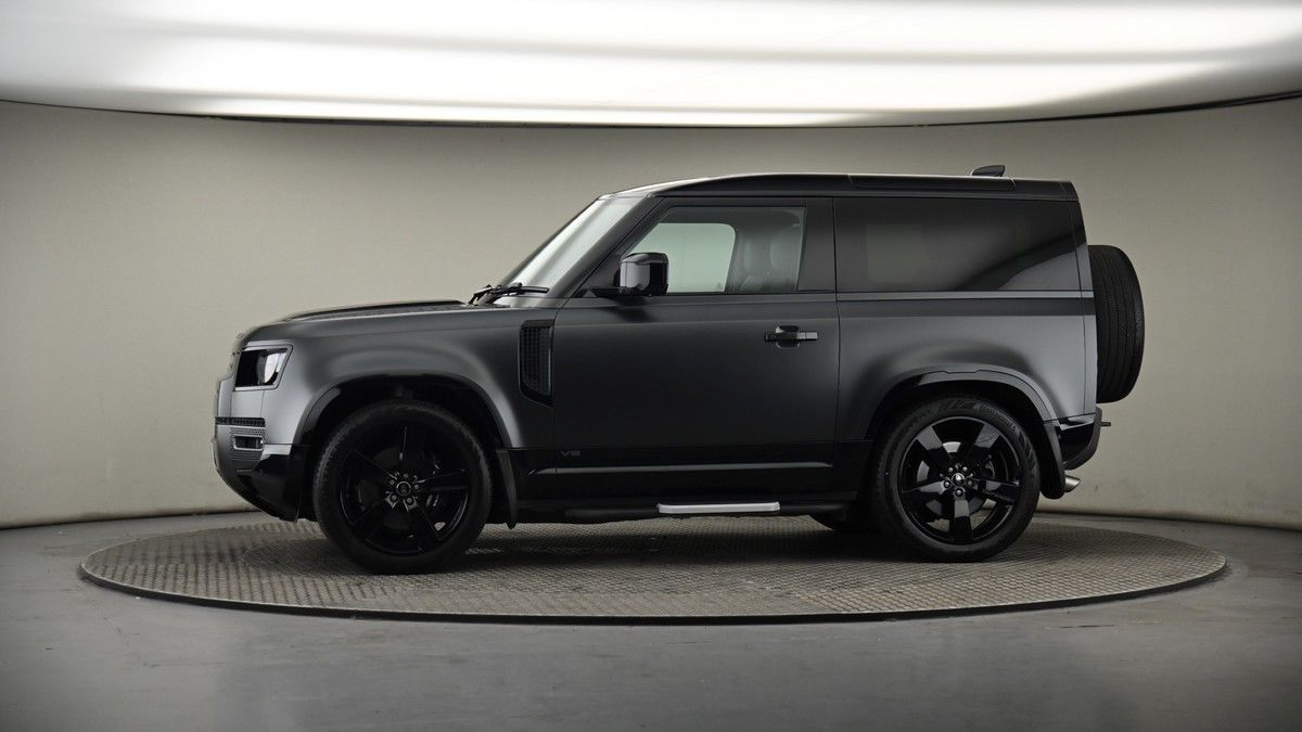 More views of Land Rover Defender 90