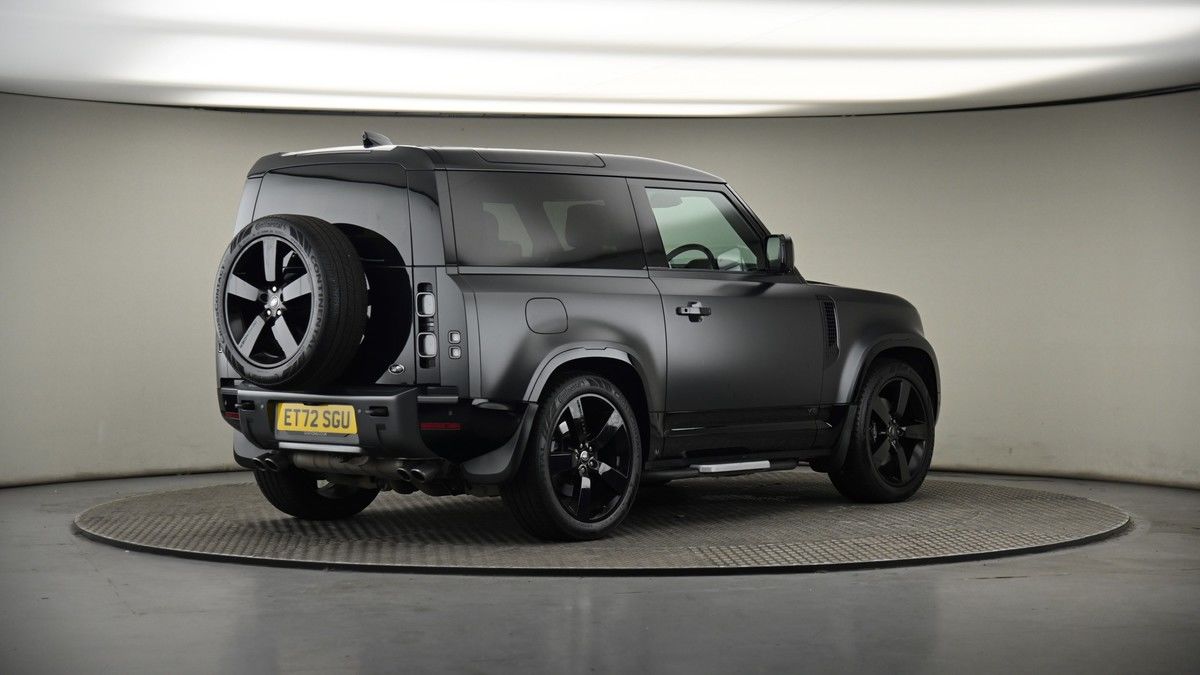 Land Rover Defender 90 Image 7