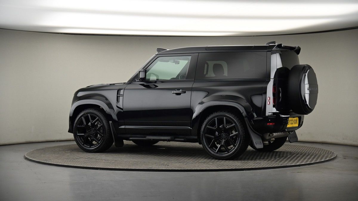 More views of Land Rover Defender 90