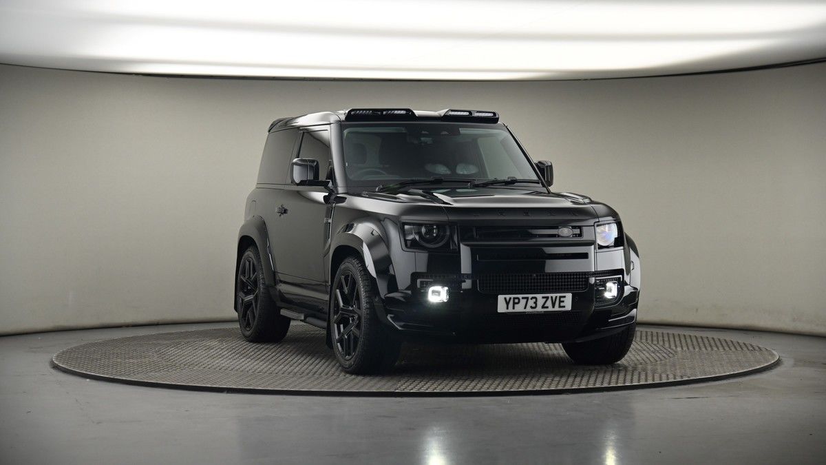 More views of Land Rover Defender 90