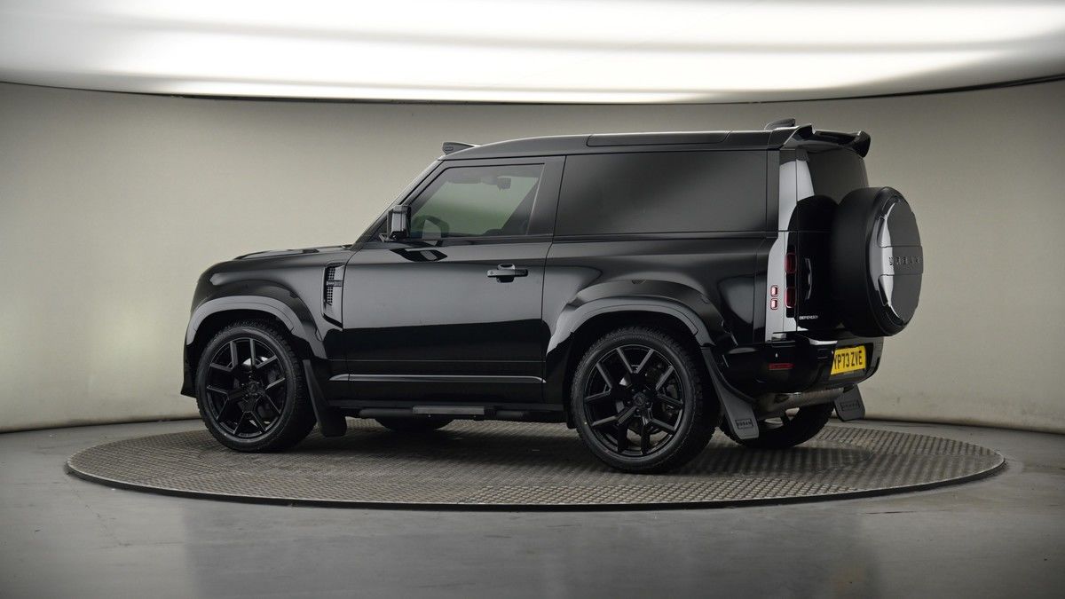 More views of Land Rover Defender 90