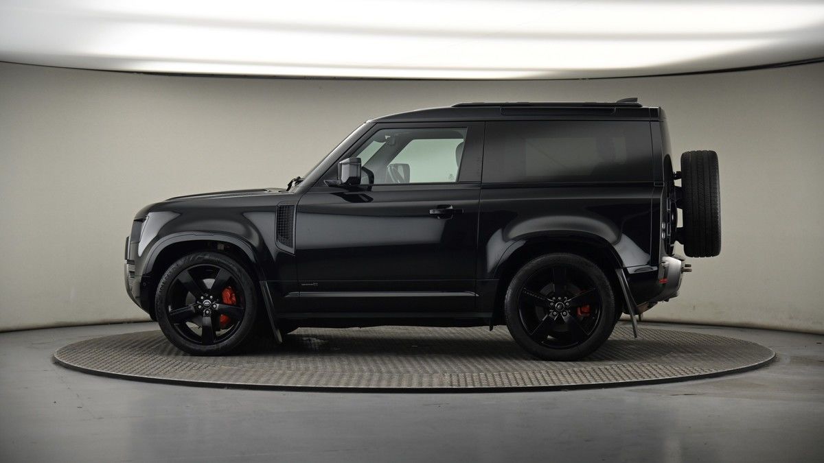 More views of Land Rover Defender 90
