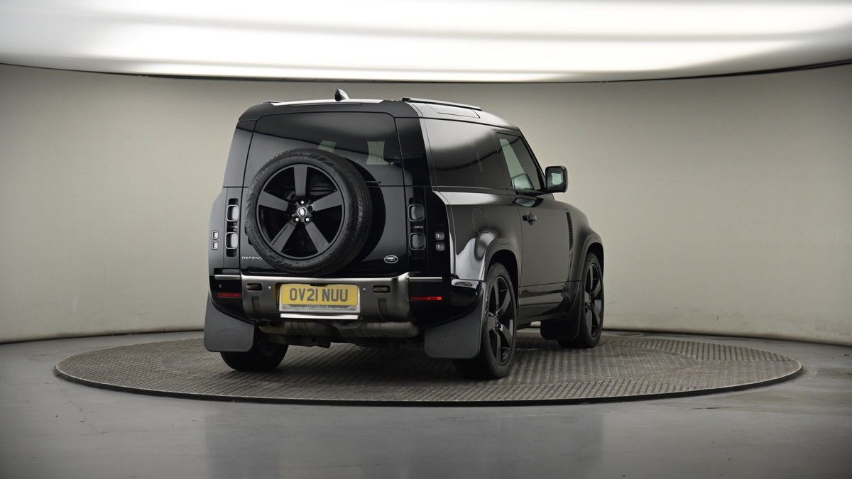 More views of Land Rover Defender 90