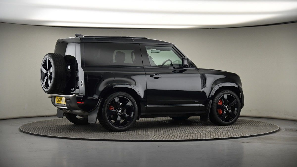 More views of Land Rover Defender 90