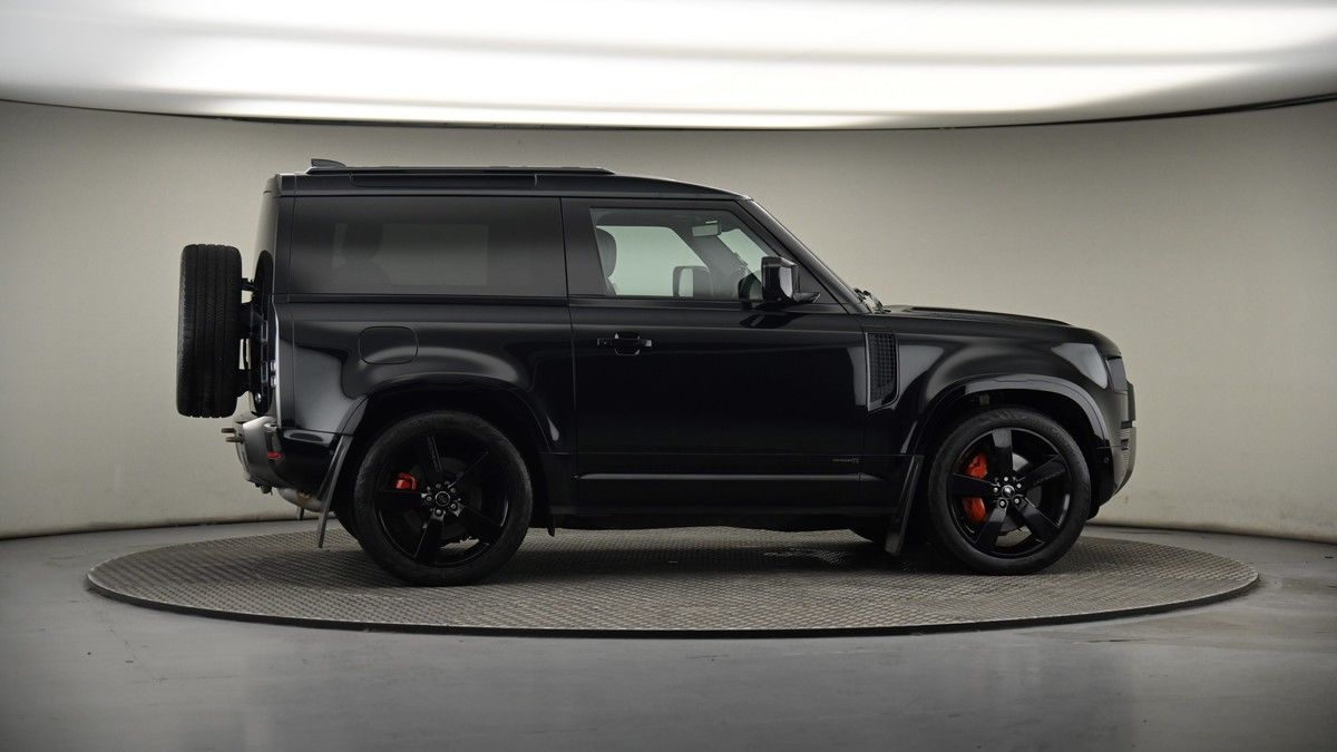 More views of Land Rover Defender 90