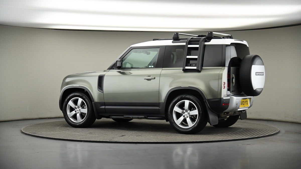 More views of Land Rover Defender 90