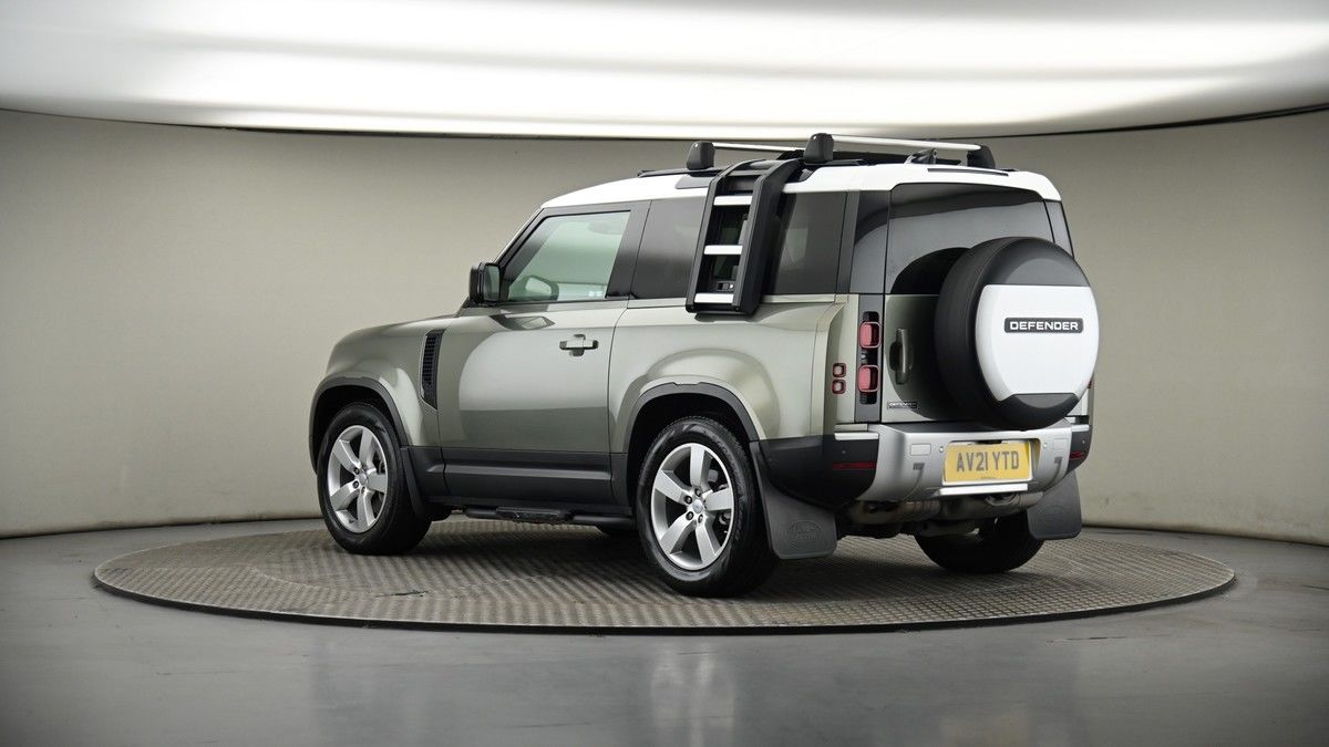 More views of Land Rover Defender 90
