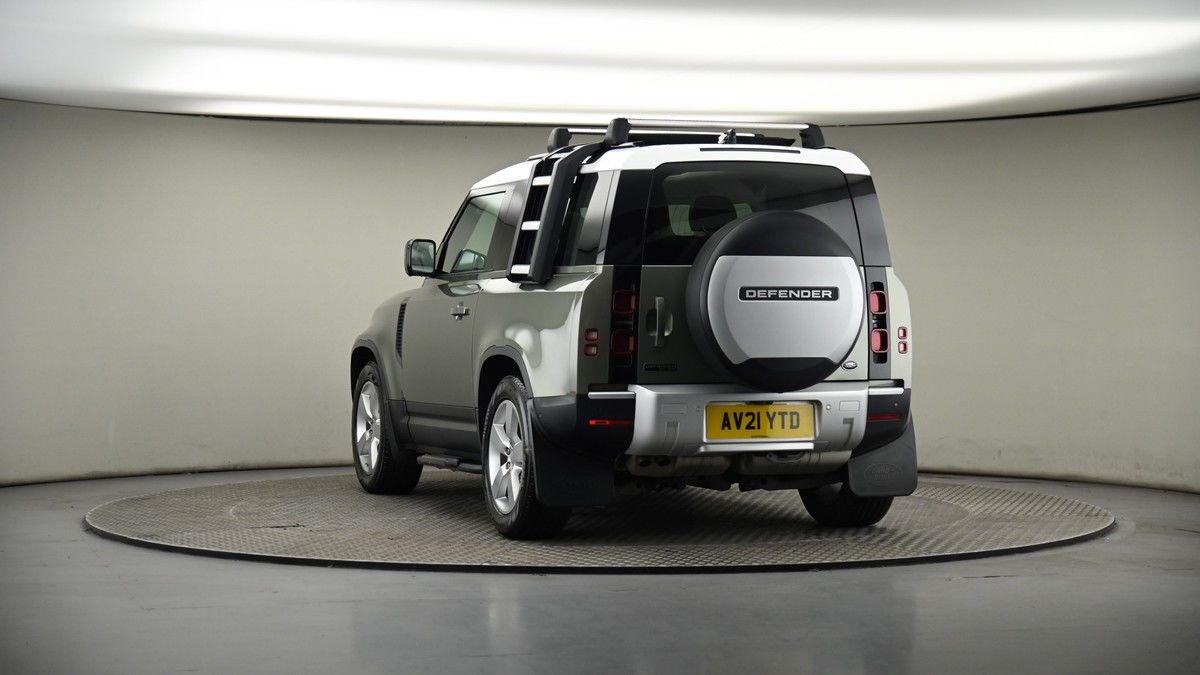 More views of Land Rover Defender 90