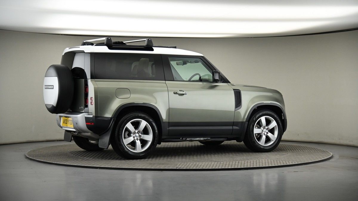 More views of Land Rover Defender 90